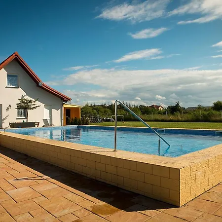 Ferienhaus Aqua Fun Z Basenem *