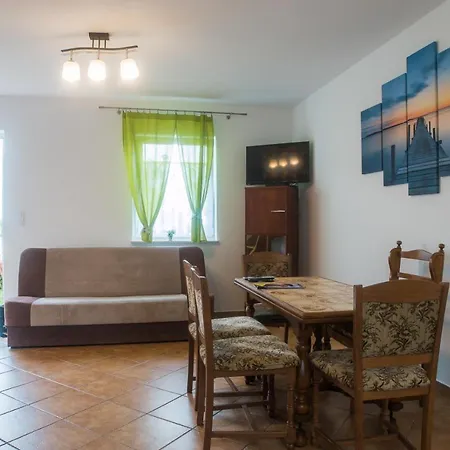 Aqua Fun Z Basenem Ferienhaus Darłowo