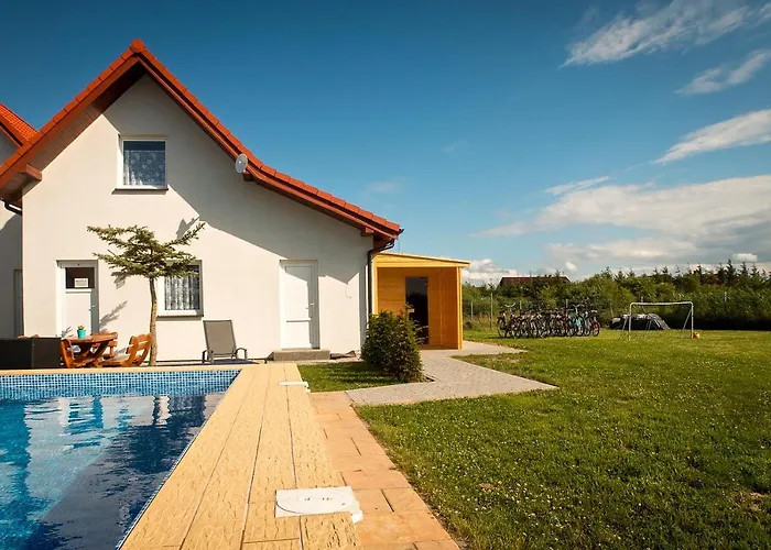 Aqua Fun Z Basenem 达尔沃沃