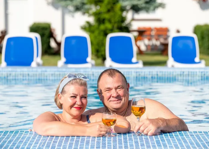 Aqua Fun Z Basenem 达尔沃沃